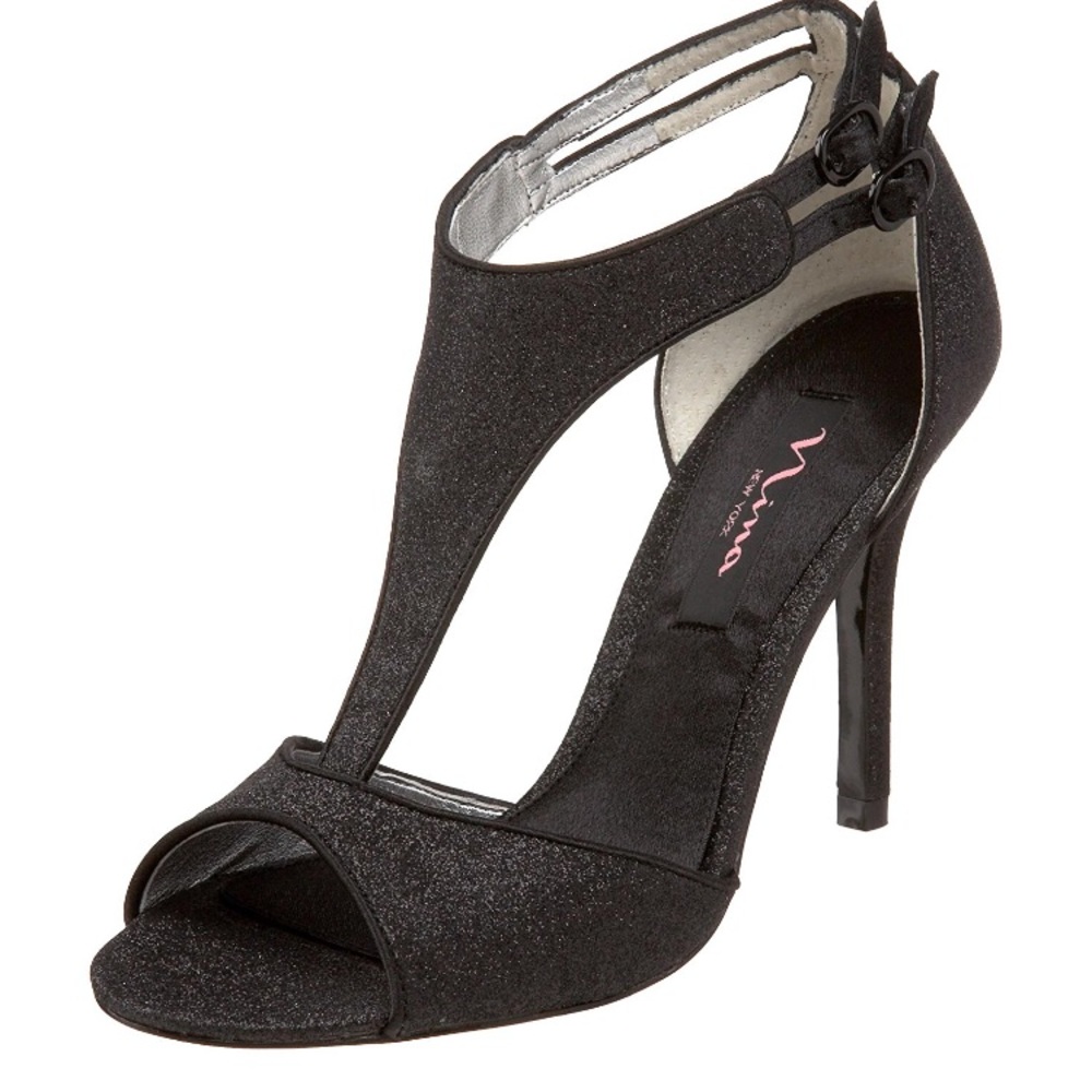 NWOT Black Unilla Nina sandals